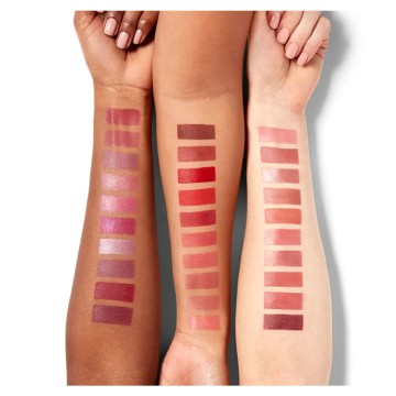 DRAMATICALLY DIFFERENT lipstick