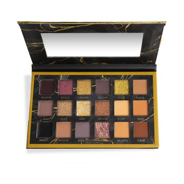 Palette d& 39 ombres à...